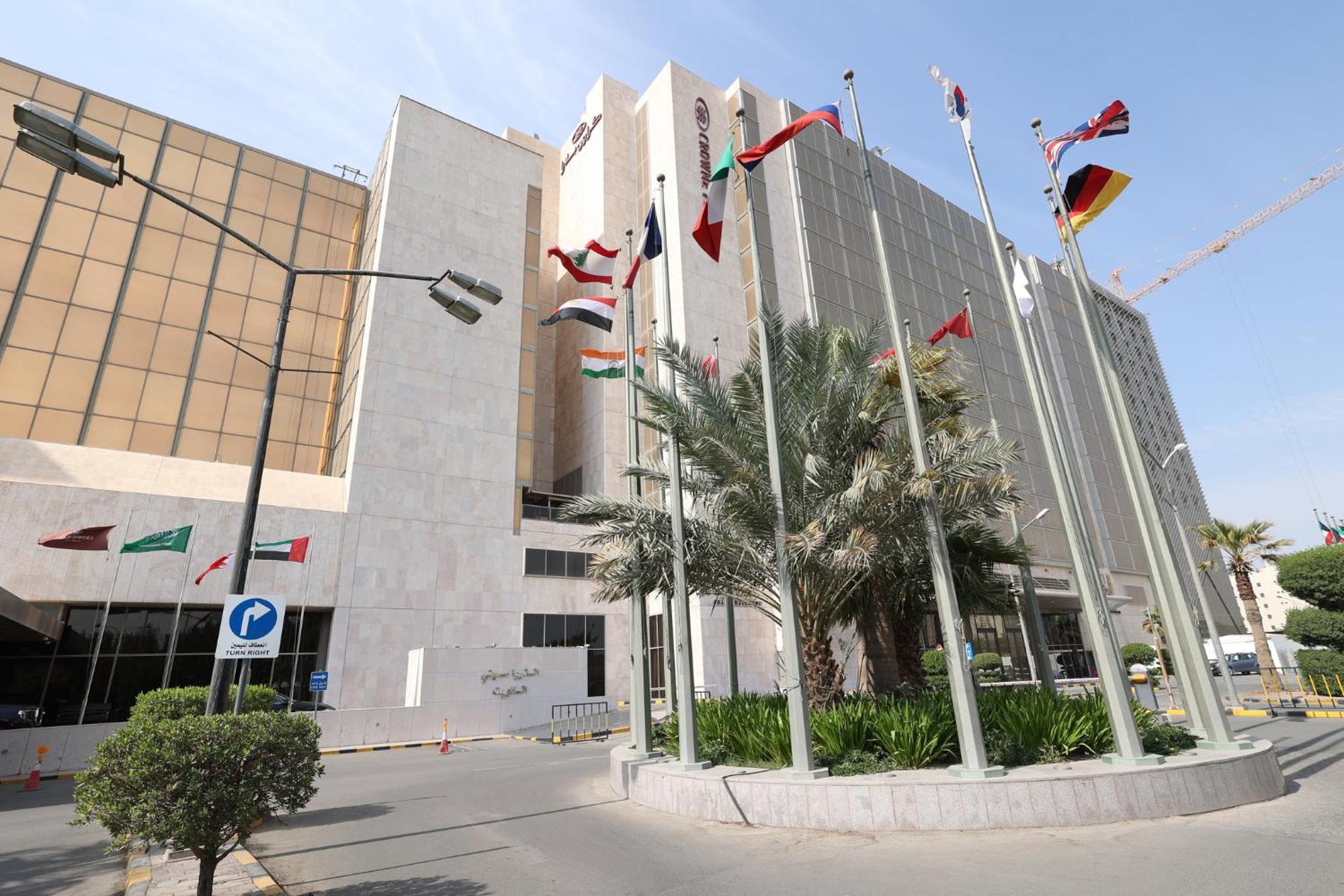 Crowne Plaza Kuwait Al Thuraya City, An Ihg Hotel Кувейт Екстериор снимка